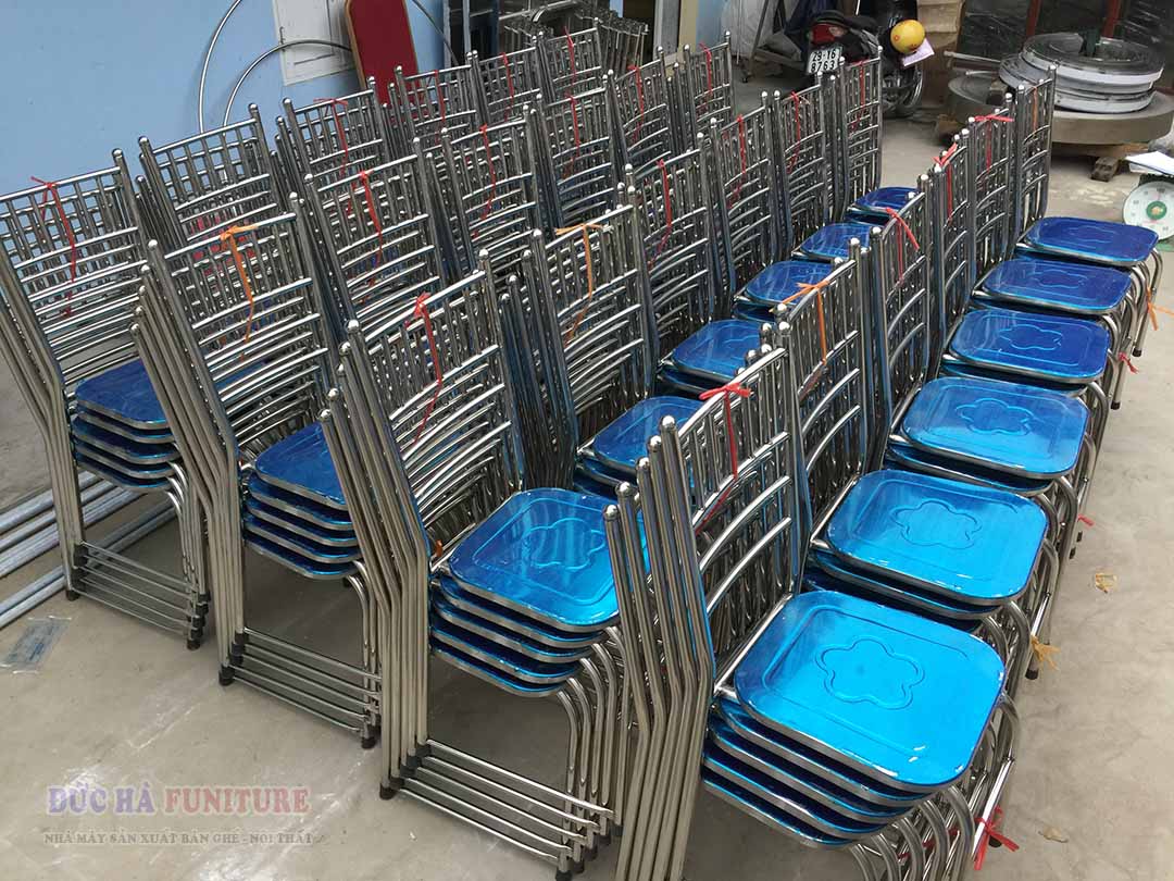 mua bàn ghế inox ở Hà Nội