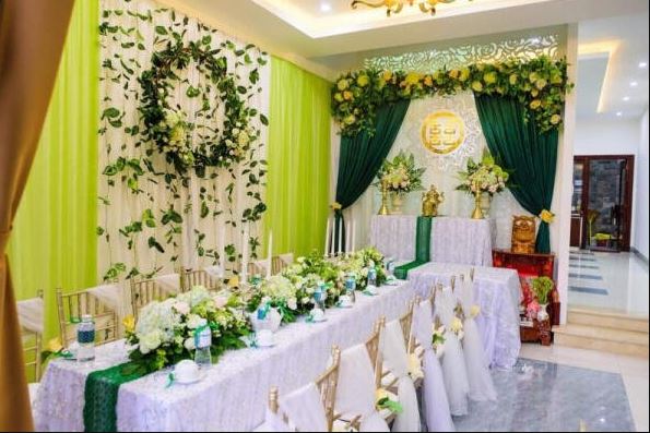 trang trí bàn gia tiên đám cưới màu xanh lá